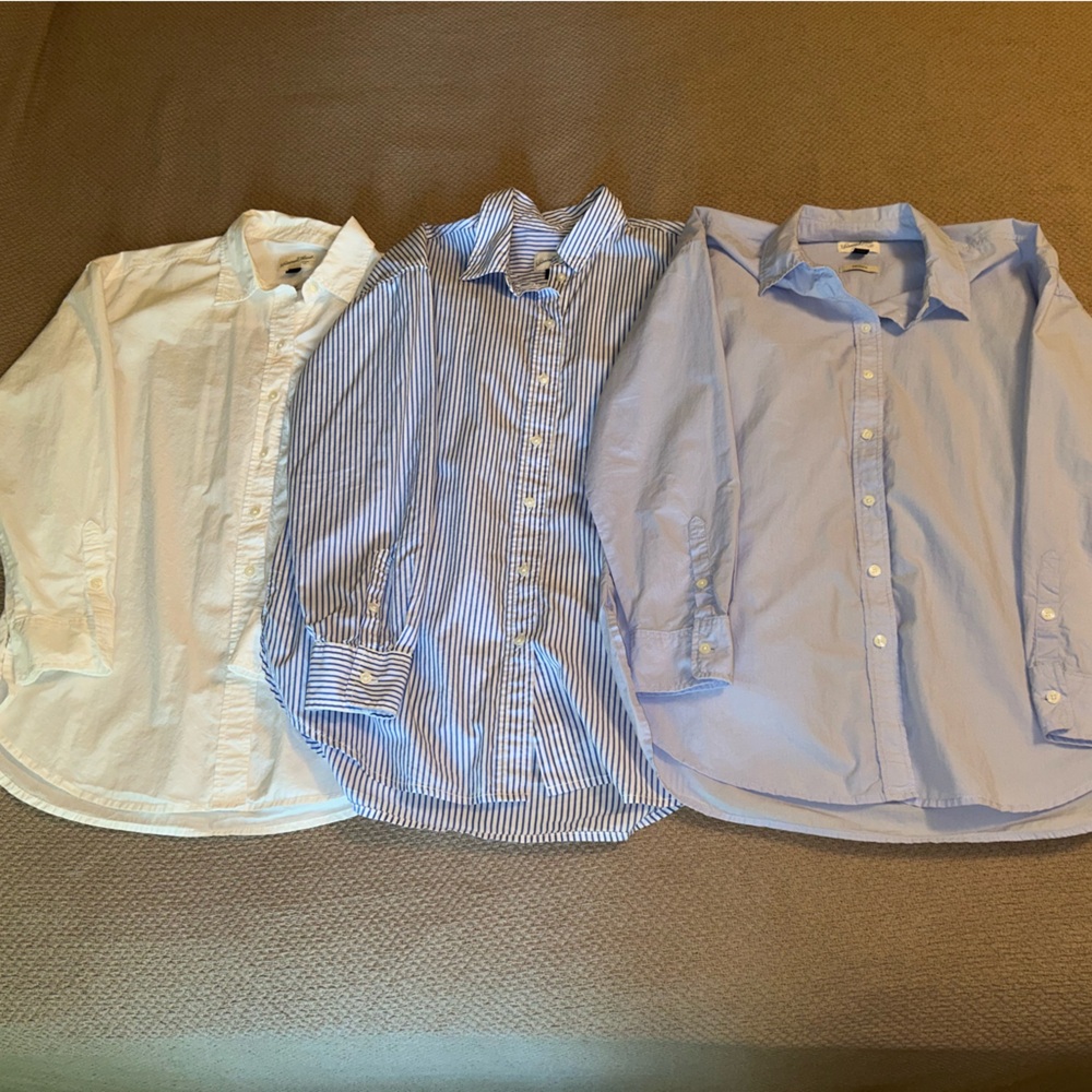 Lot of 3 Universal Thread Women’s Oversized Button Down Shirts Size Small